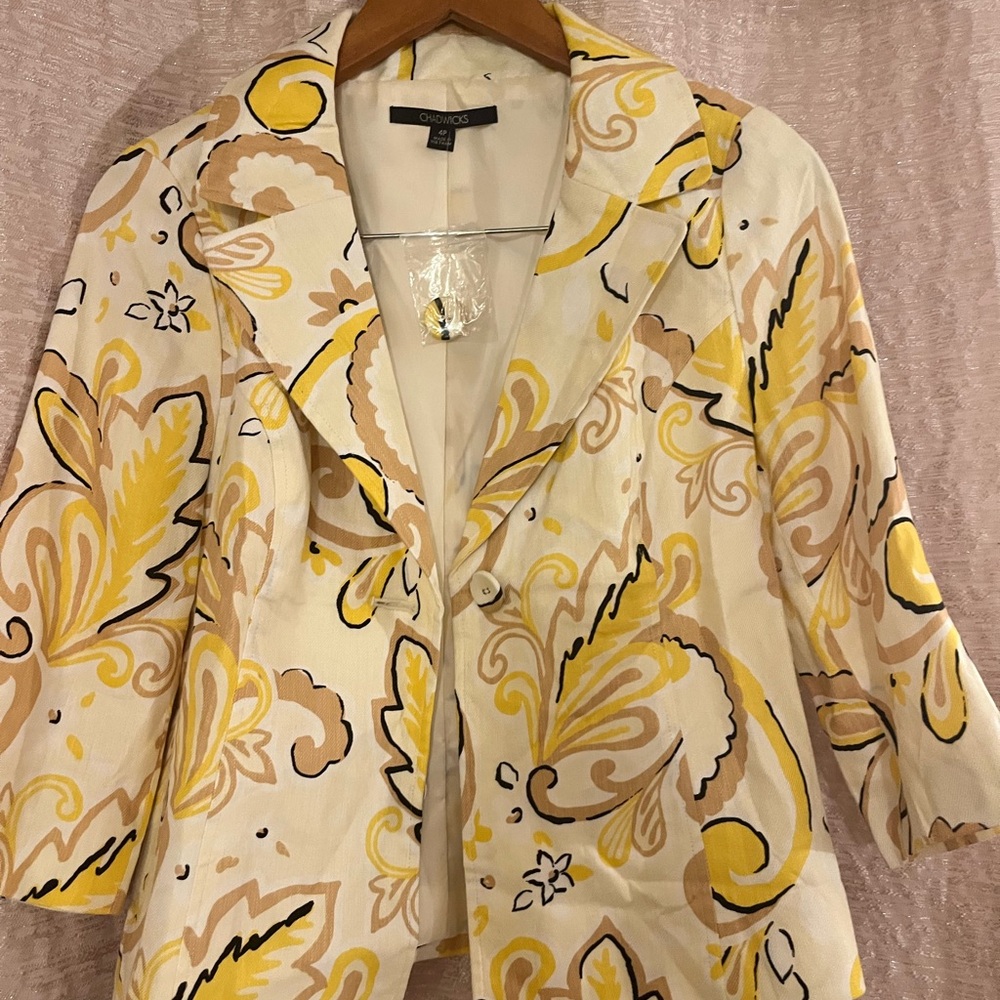 Chadwicks Yellow and Tan Floral Blazer